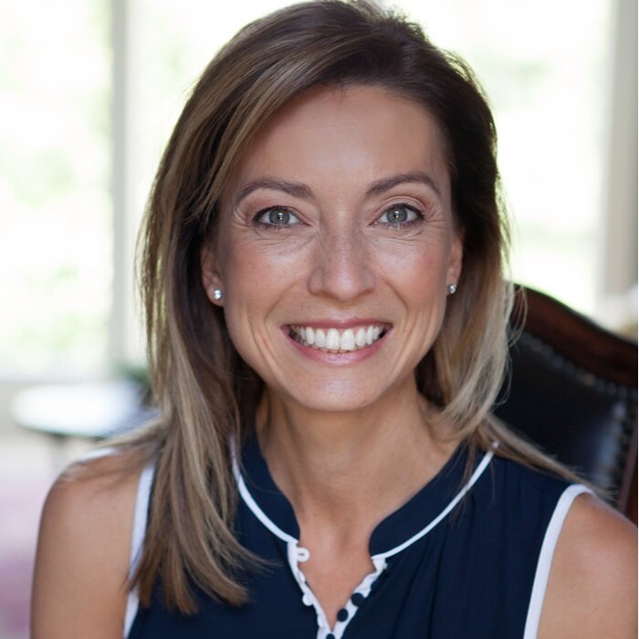 Yumi2BClevenger Lee2BHeadshot 700x1100px portrait