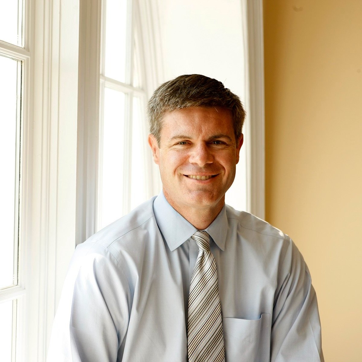 Lenox2BAuthor2BPhoto