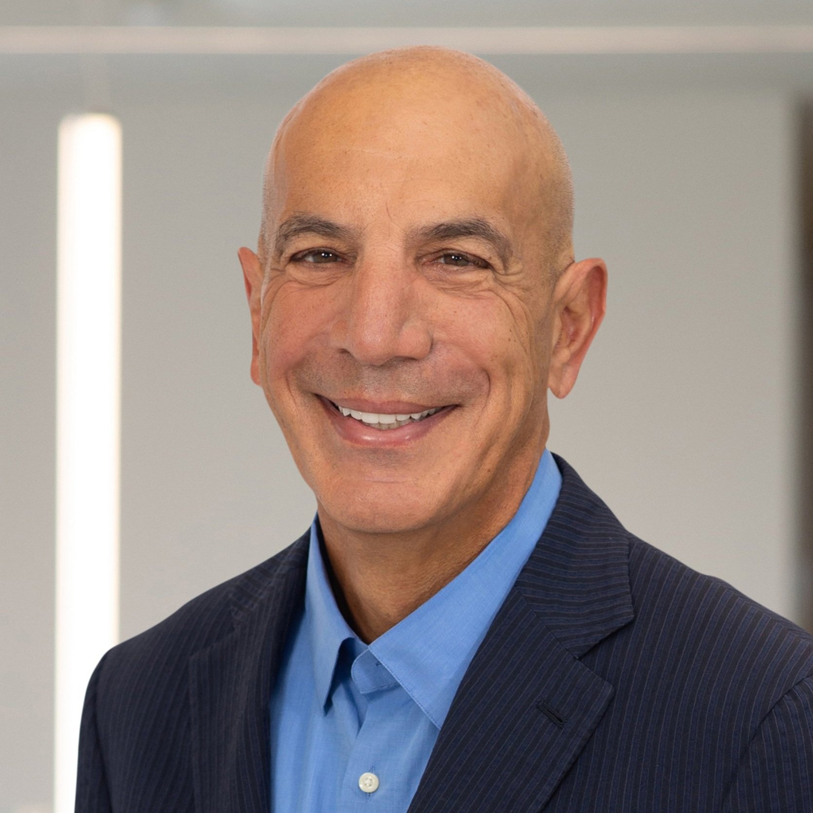 Mike Mussallem 4th Floor