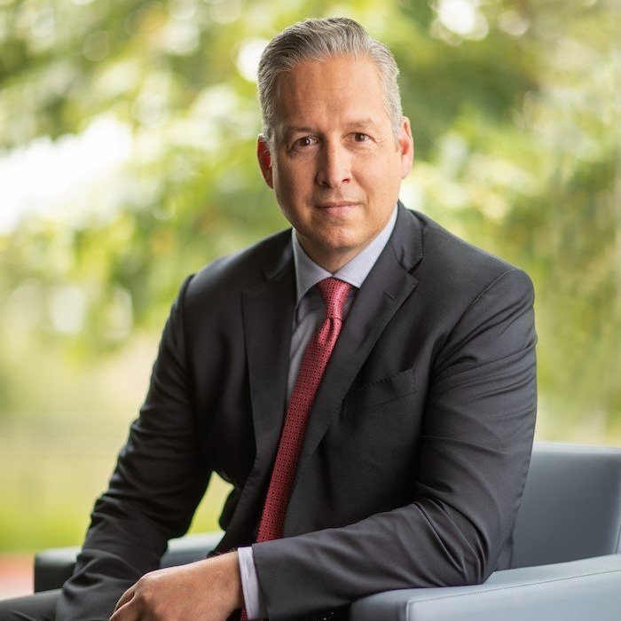 Jim2BRobinson2B 2BOutside2Bsitting