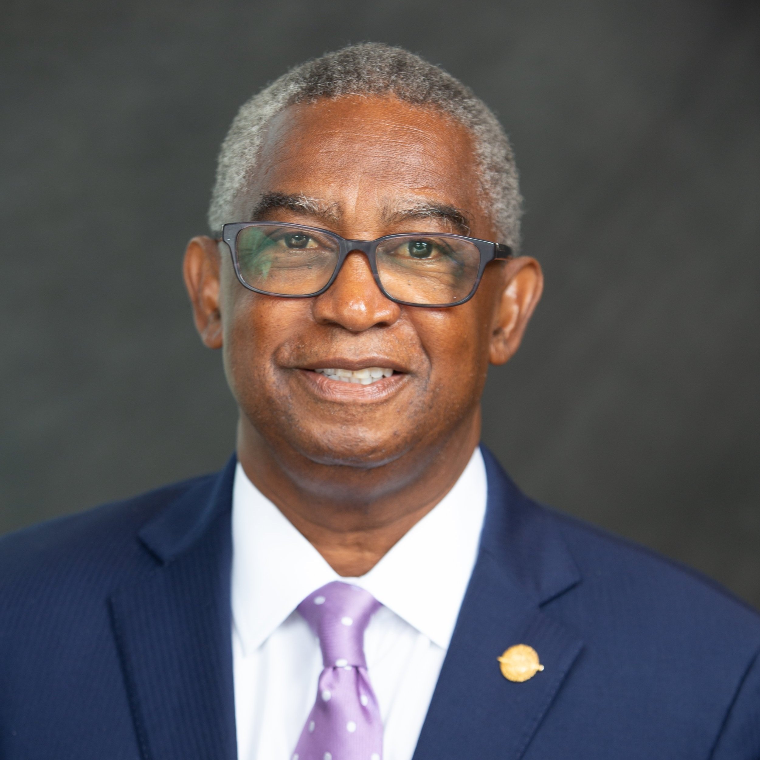 Senator2BJohn2BL2BScott2BJr2BHeadshot2B252812529