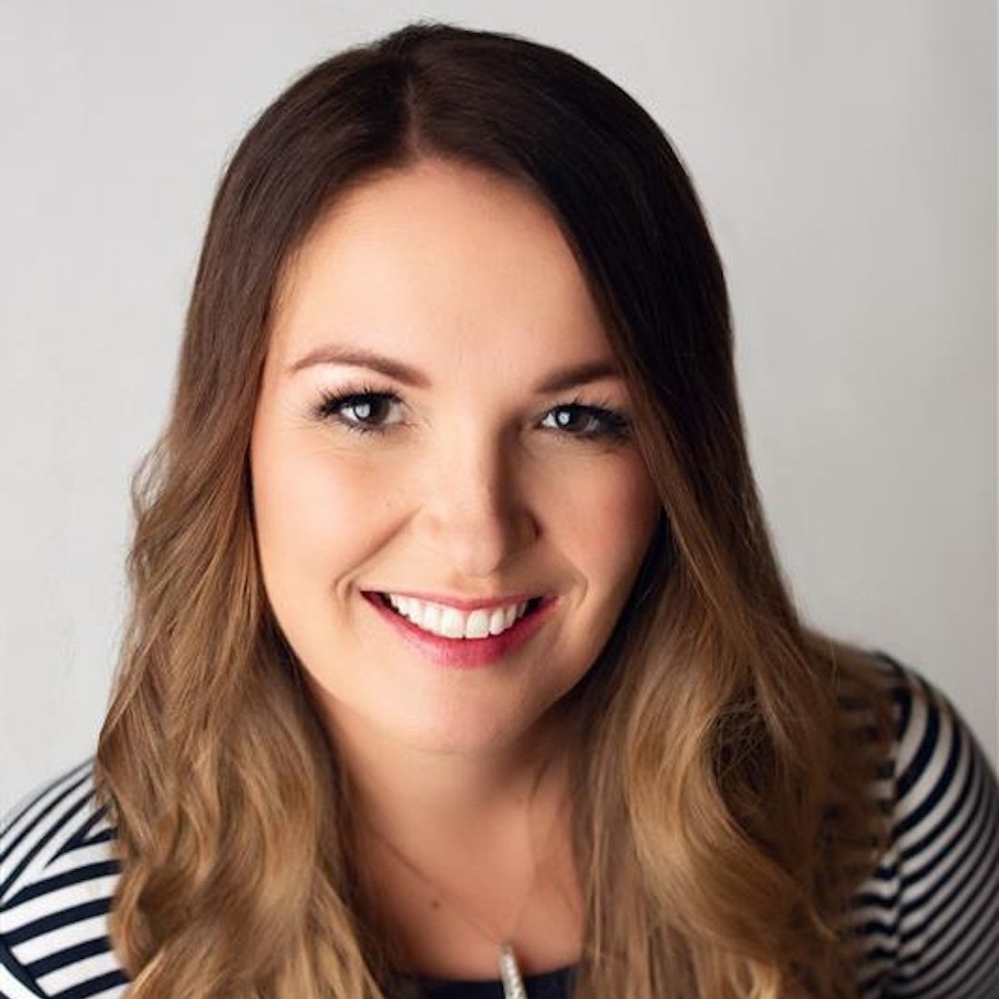 Lisa2BWilding Brown2BHeadshot2B