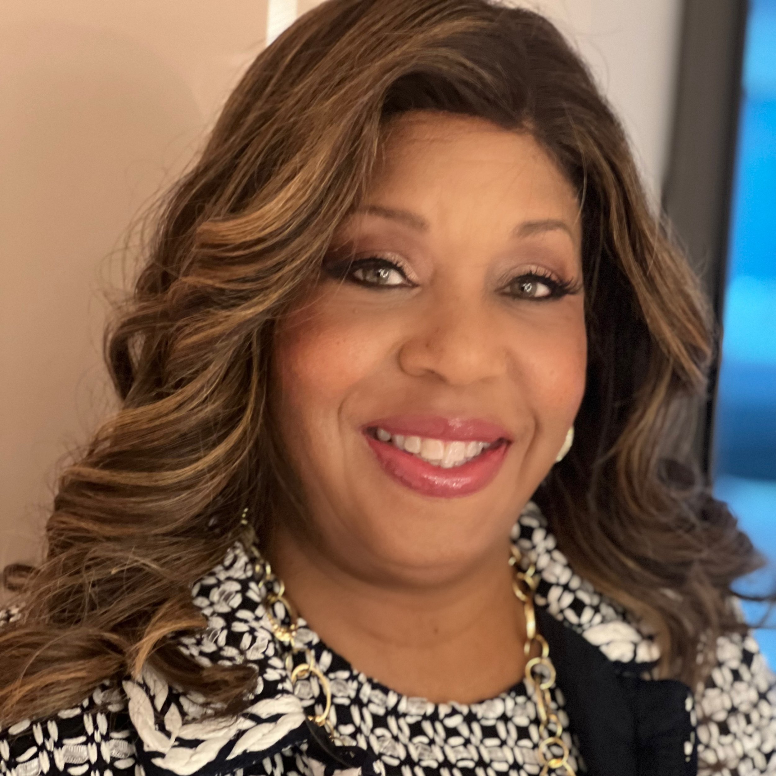 Jacqueline2BWoods headshot