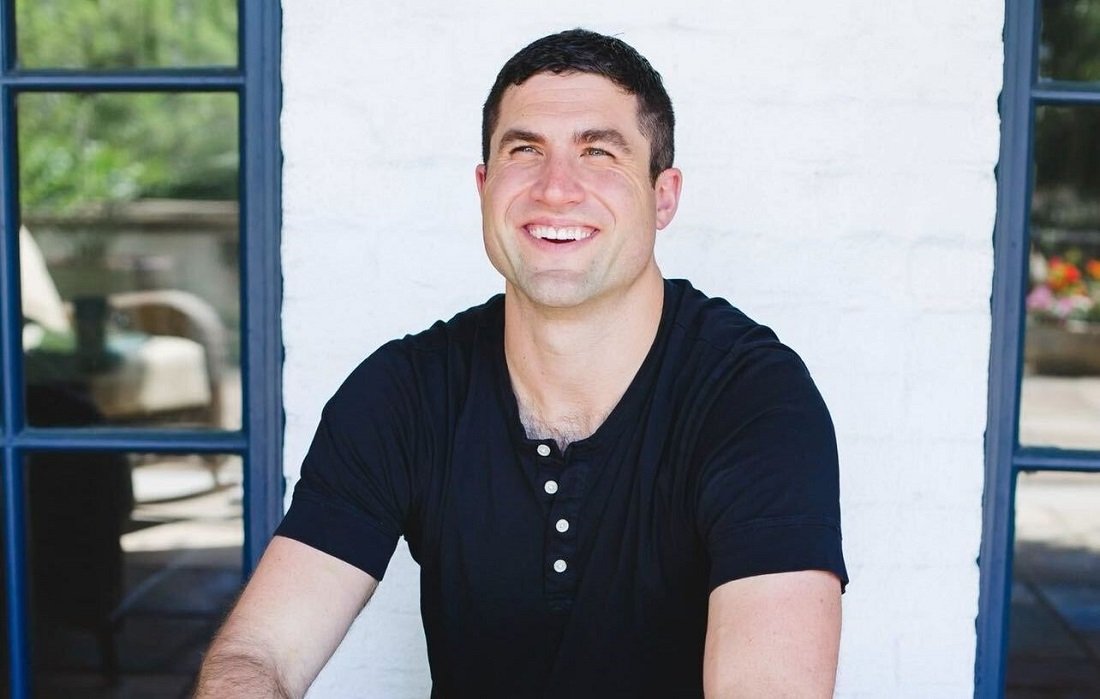 AlfredJohnsonheadshot horizontal1