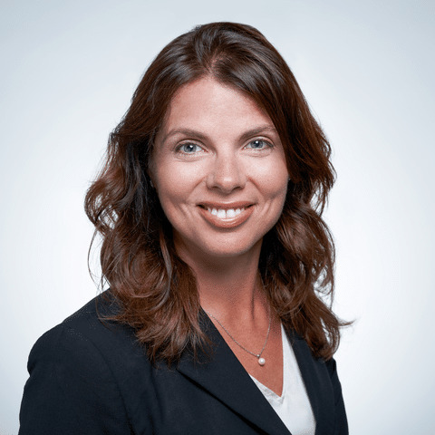 CopyofAnia Smith Headshot28129