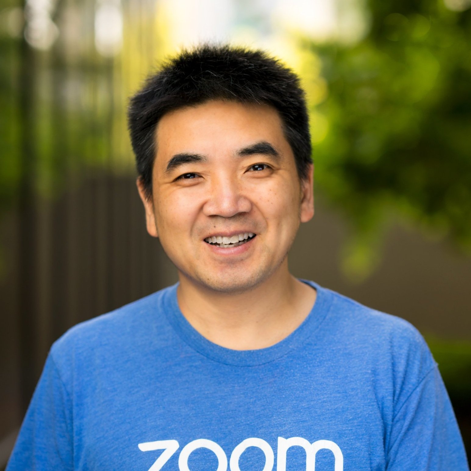 Eric2BHeadshot2Bwide2BAUG