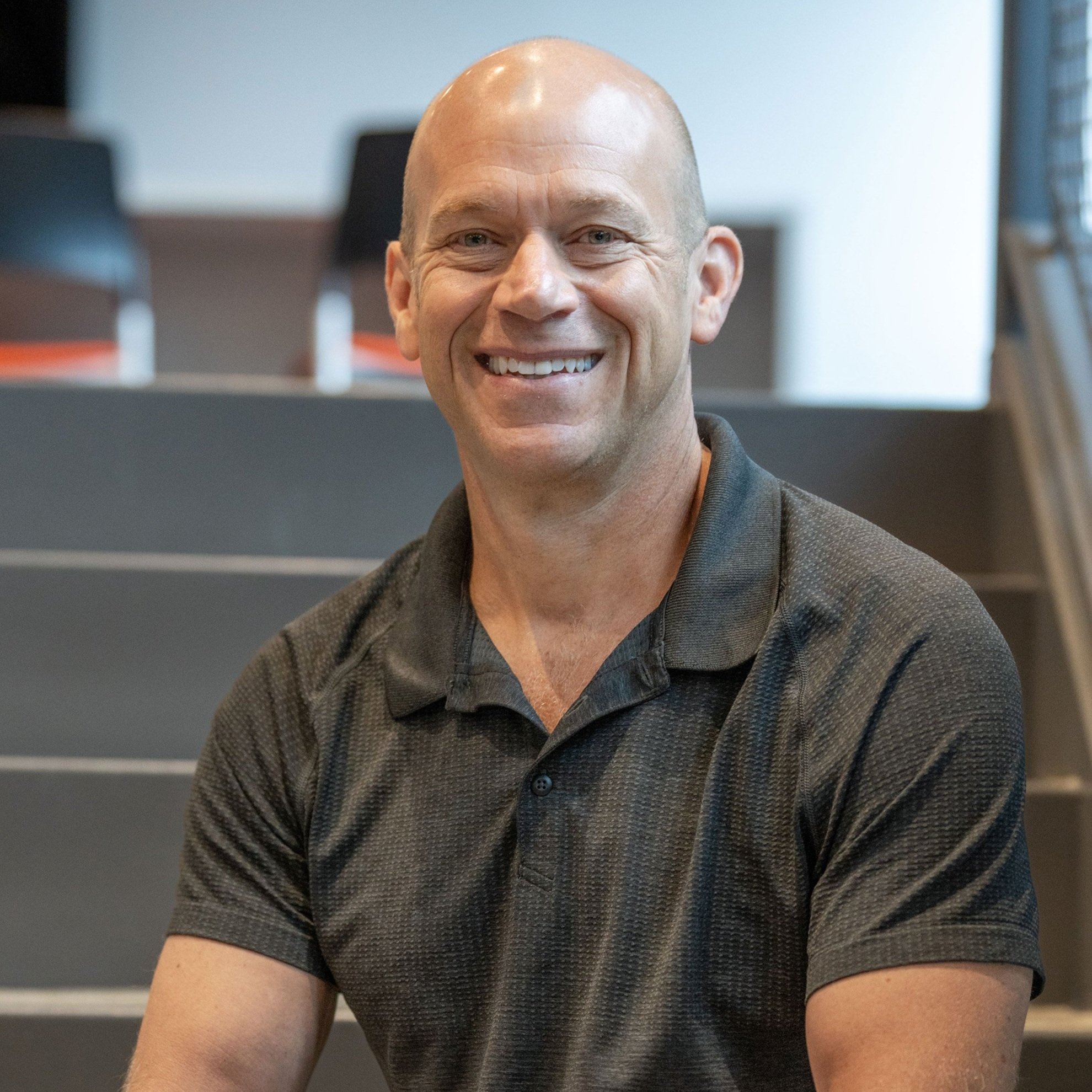 Frank2BRoe2BCEO2BSmartBear2BStairs