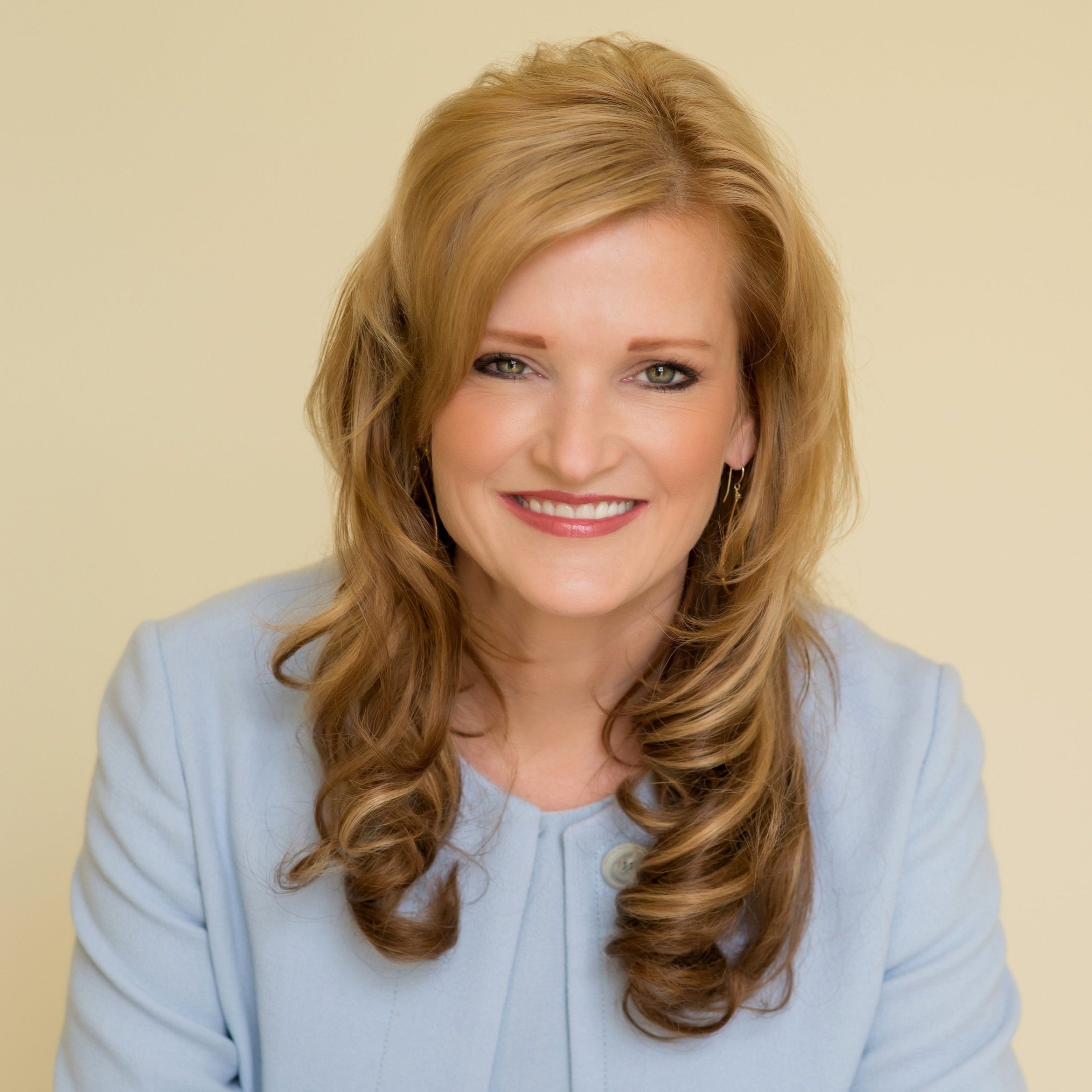 headshot blue2B252812529