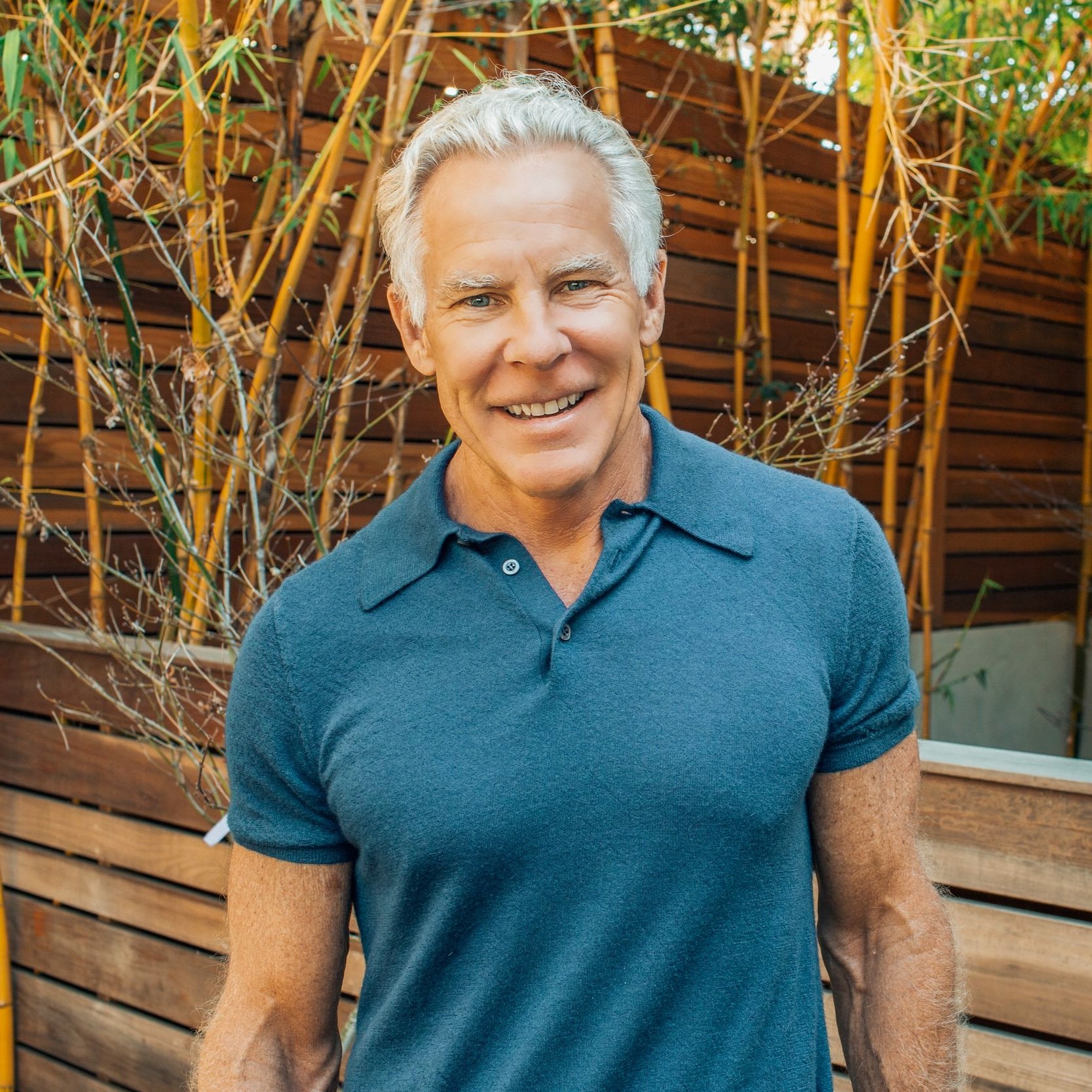 Mark Portrait01 hires