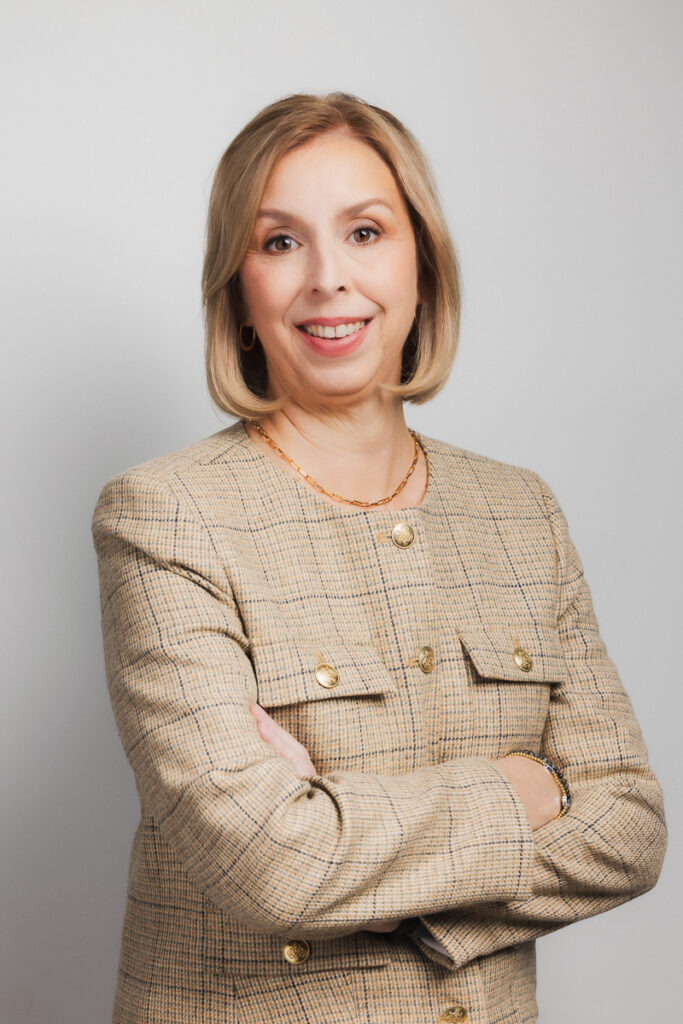 Strable, Deanna.25 239 Edit Edit PFG