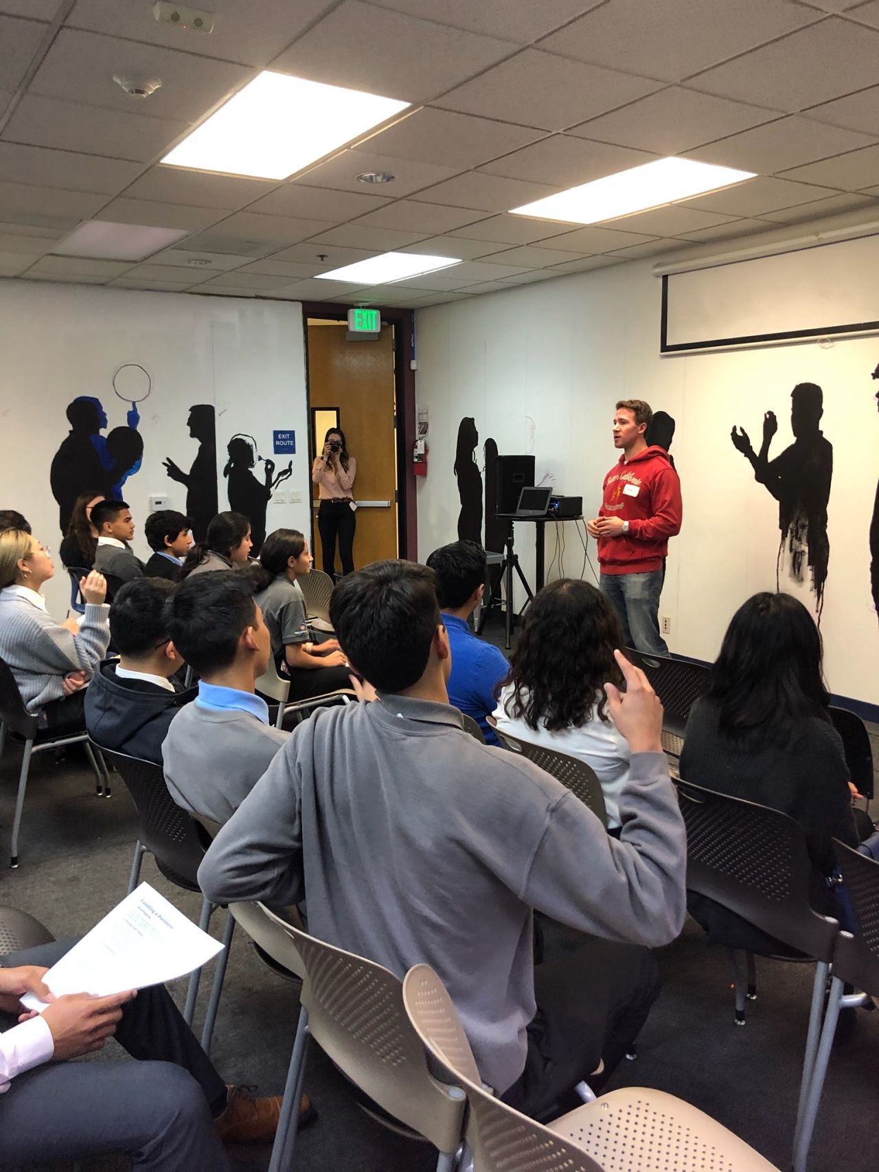 Adam Mendler leadership keynote speaker on generational leadership