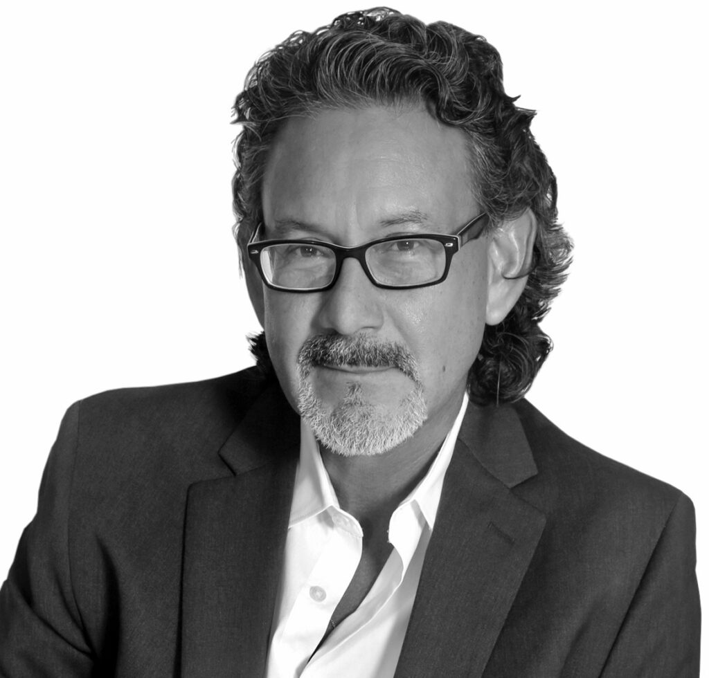 Arturo Vasquez[33][87]